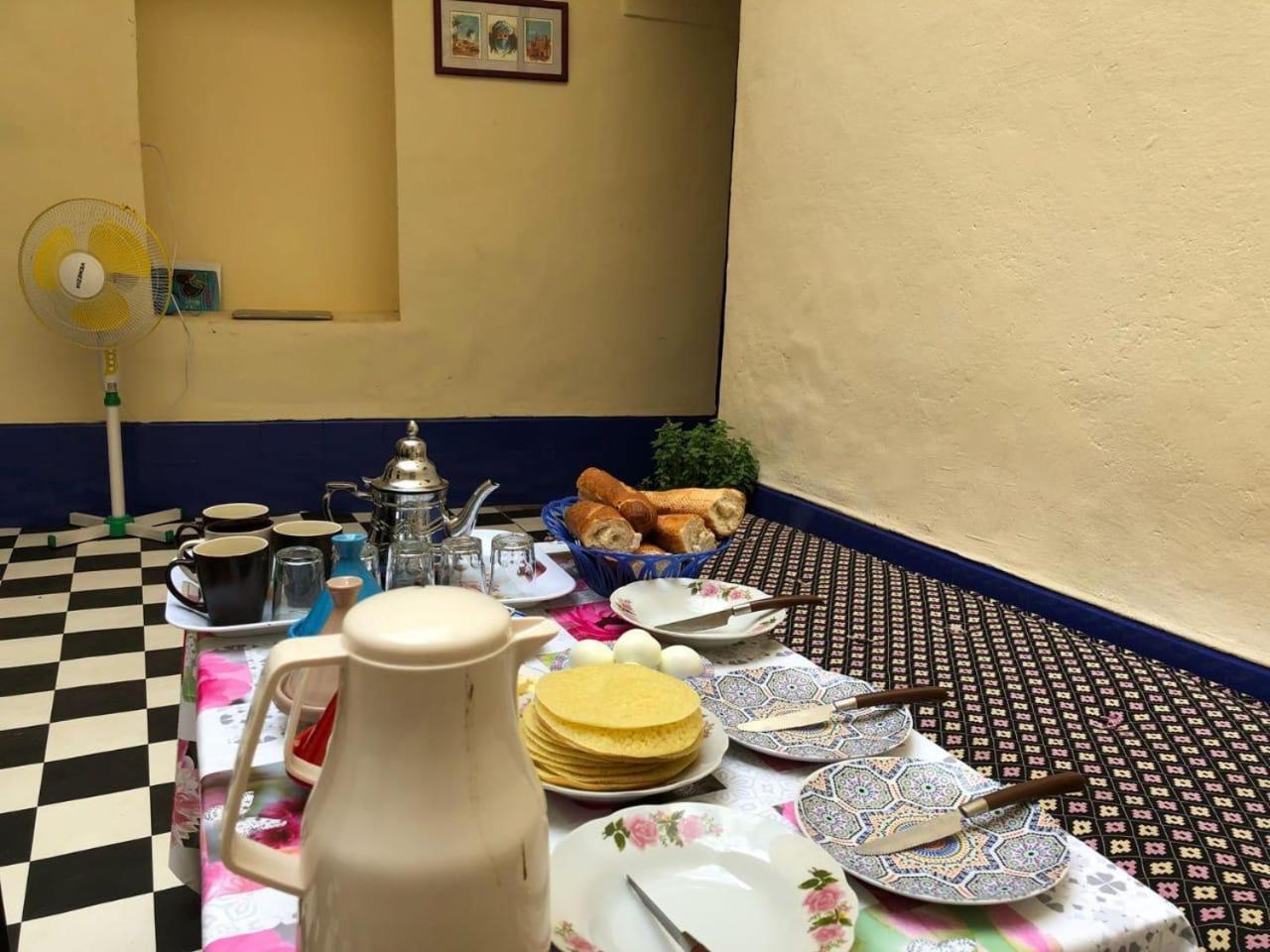 Ya Salam Hostel Marrakesh Ngoại thất bức ảnh